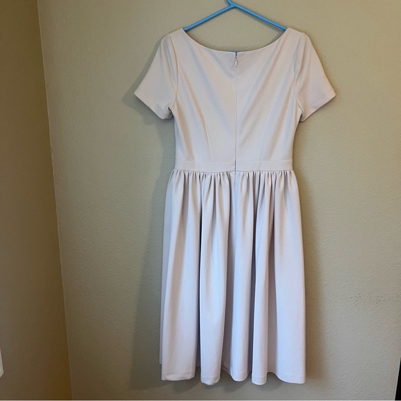 Gal Meets Glam Annie Fit & Flare Dress Size 6 - Picture 3 of 9